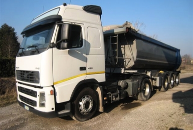 VOLVO FH 12 GLOBETROTTER